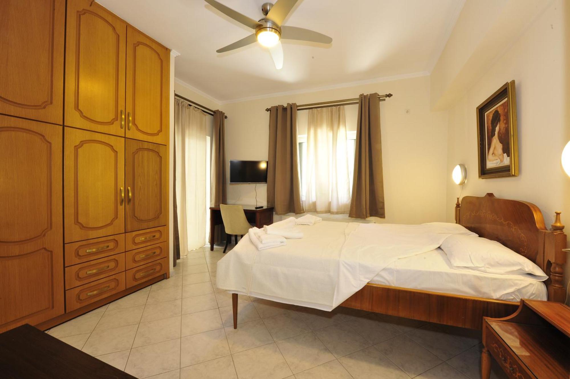 Peloponeese Corinthos Seaside Villa For Short Rent Exterior foto